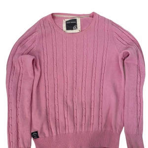 Race Marine tröja S  - En fin tröja från Race Marine. Det står inte vilken storlek är den men skulle säga passer mer de som har storlek xs eller s. Finns i jätte bra skick. 