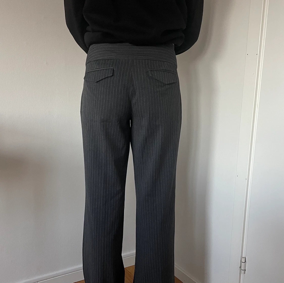 Randiga kostymbyxor  - 90