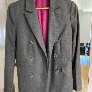 Kavaj från Morris  - Jättefin kavaj från Morris - nyskick. 