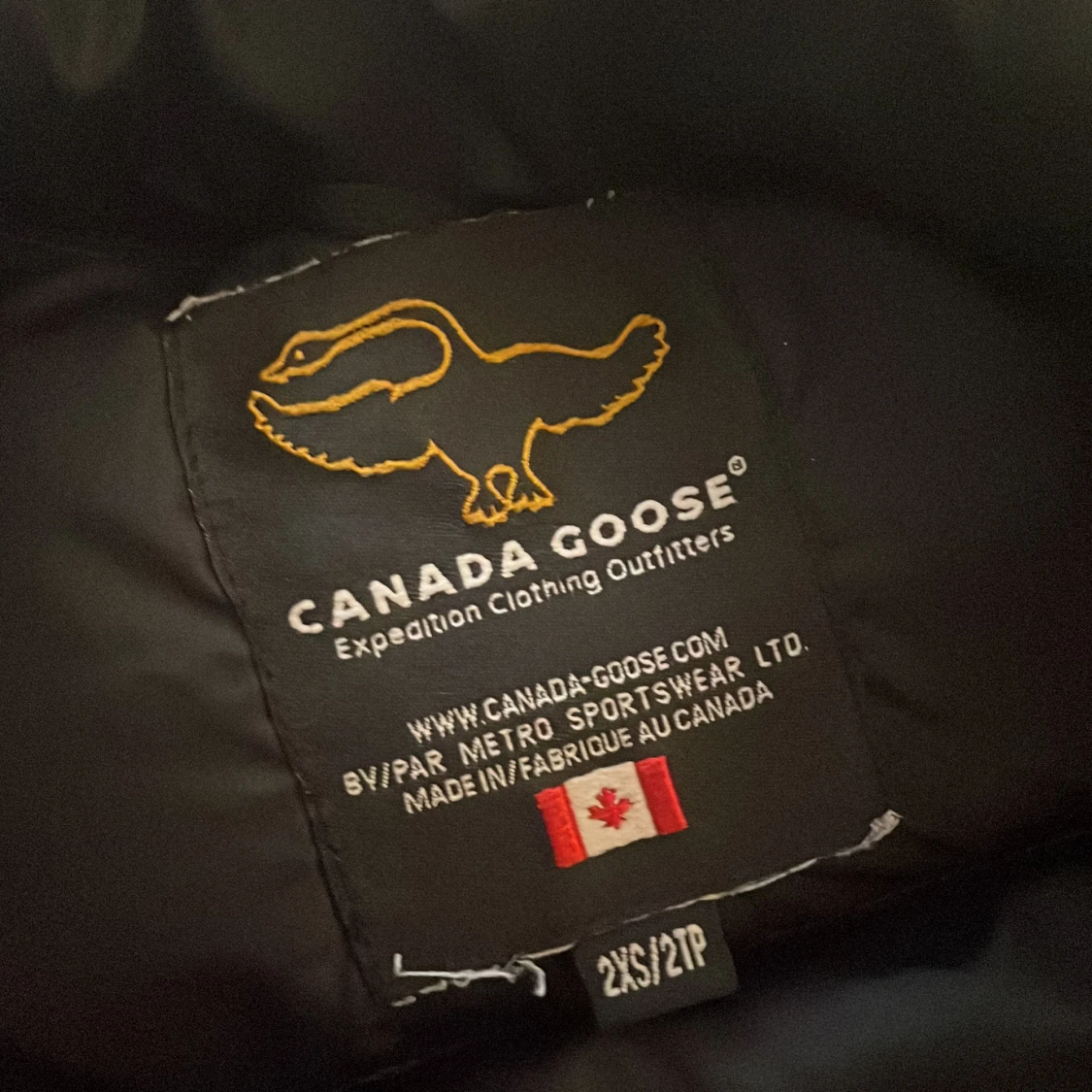 Canada goose Väst  den är 2xxs - 91