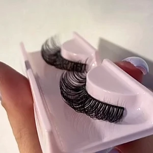 Fransförlängning - efter önskan - Hej det är bara att skriva till mig vilken modell och längd ni vill ha så fixar jag det, det blir samma utseende som fransförlängning men mycket billigare💅