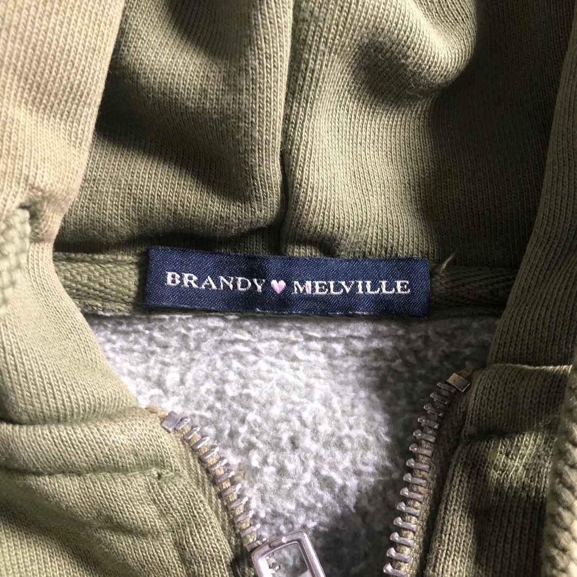 Grön brandy Melville zip up hoodie - 91