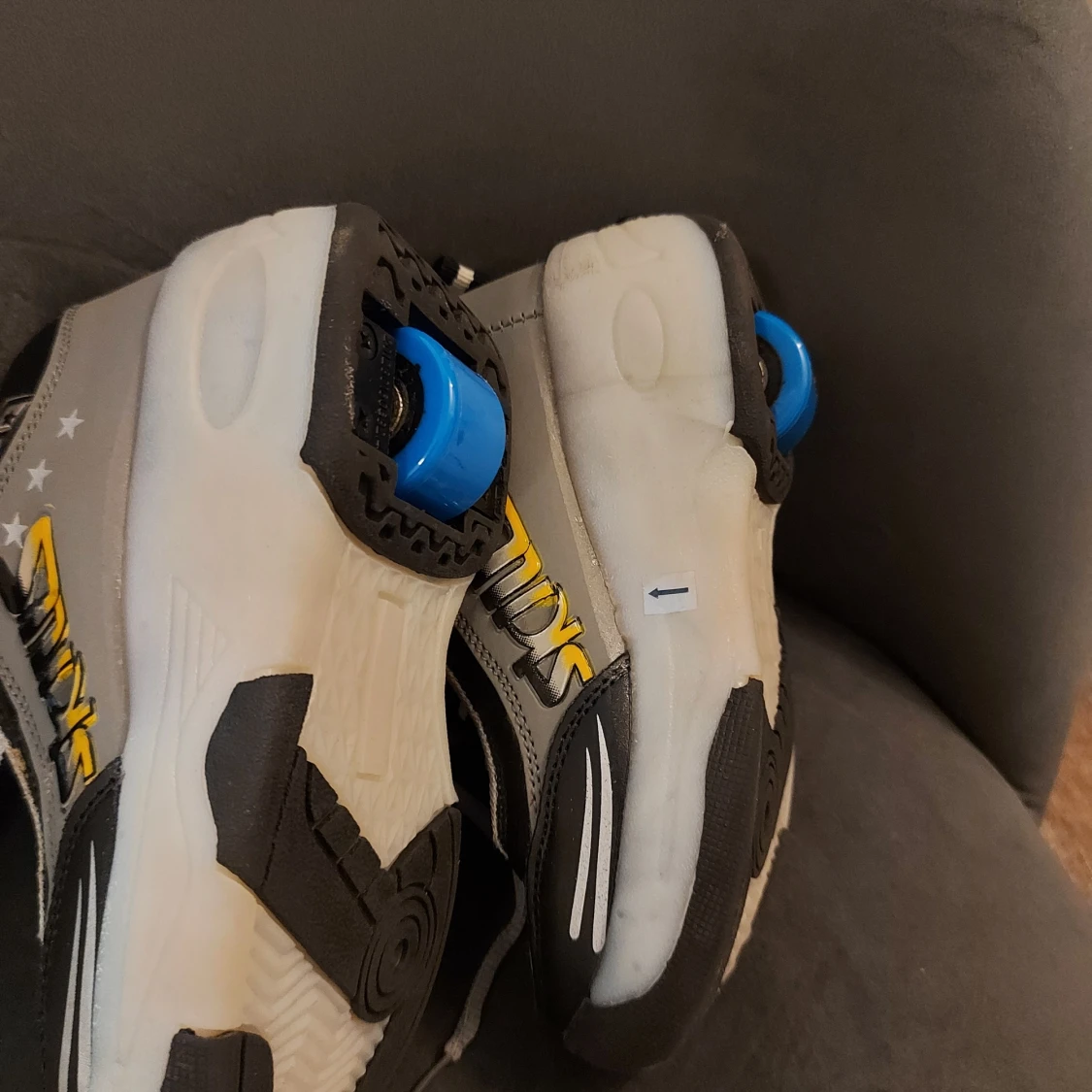 rullskridskor nummer 28 - 90