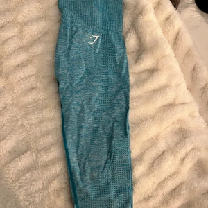 Gymshark tights - Storlek s, fint skick och använda ca 2 ggr