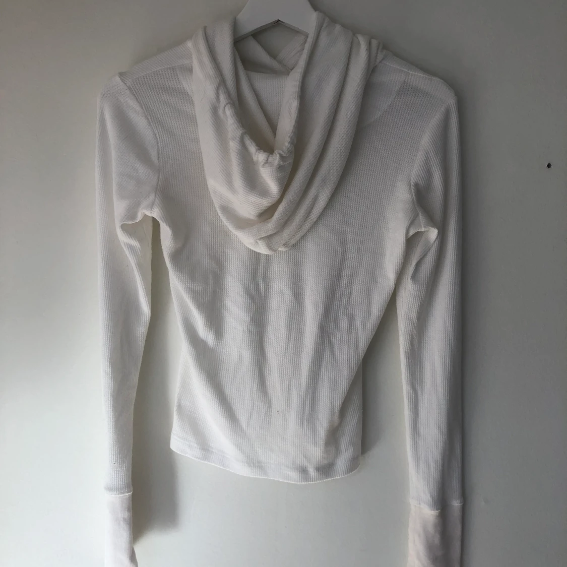 Vit tunn hoodie - 90