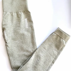 GYMSHARK ADAPT MARL BEIGE strl XS💛  - GYMSHARK ADAPT MARL BEIGE strl XS💛  Helt oanvända. Slutsålda i butik. Nypris: 549.00 SEK