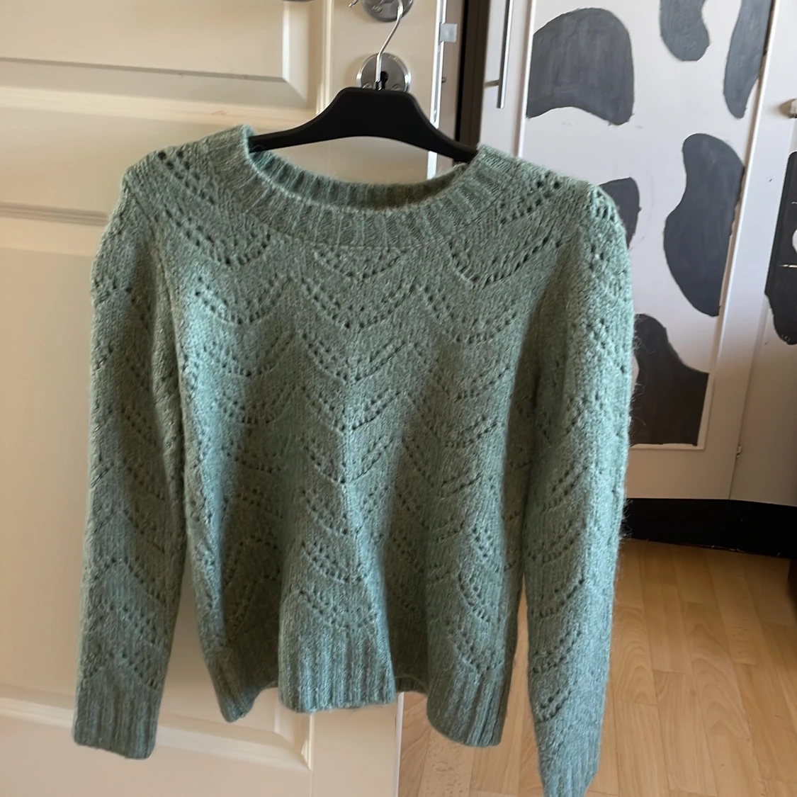 Blå stickad tröja - 91