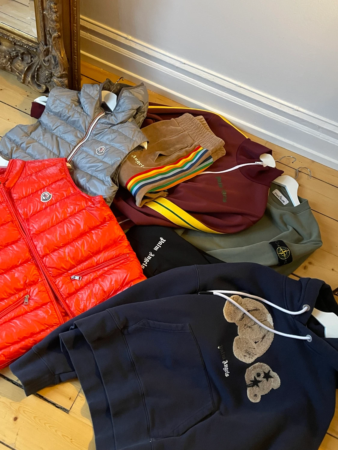 Palm angels, Stone island, moncler 