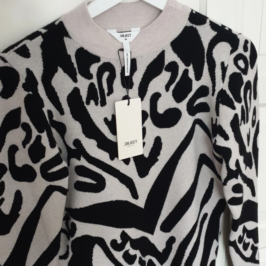 Stickad tröja  - 90