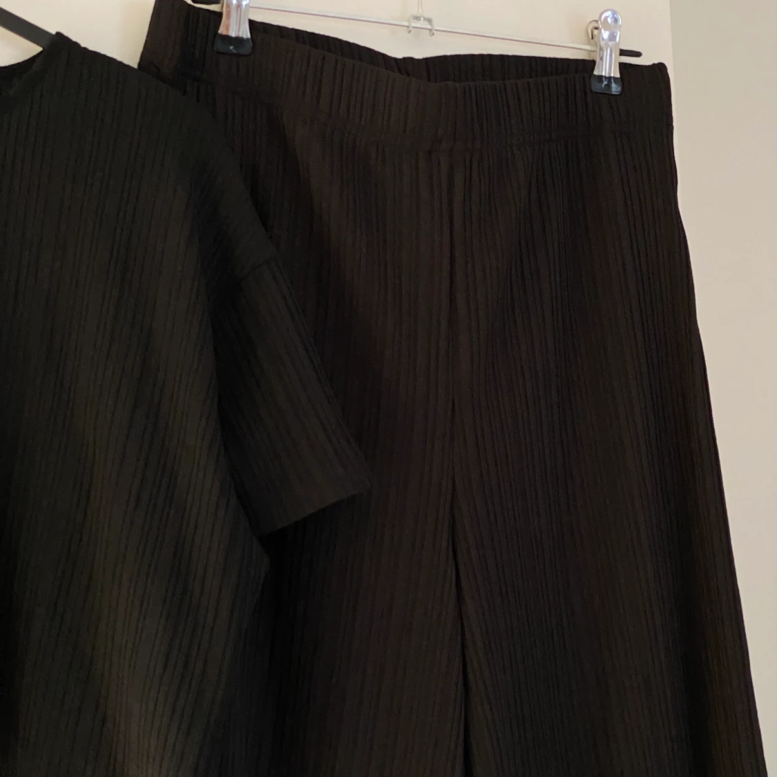 Set t-shirt & byxor  - 90