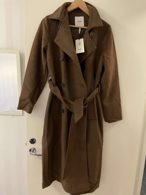 Kappa storlek 40 - Storlek 40. Använd ett par gånger endast! 