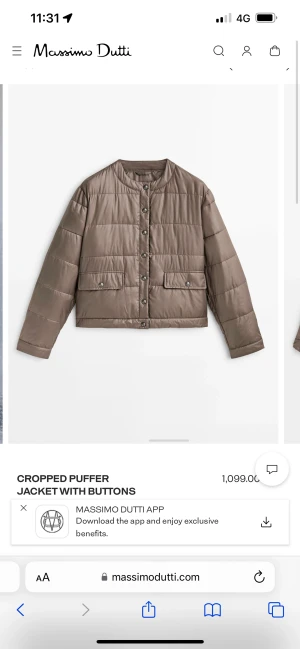 Massimo dutti jacka - Säljer min jättefina massimo dutti jacka i storlek s/m jättefin nu till våren. Använd fåtal ggr och är i stortsätt ny.❣️