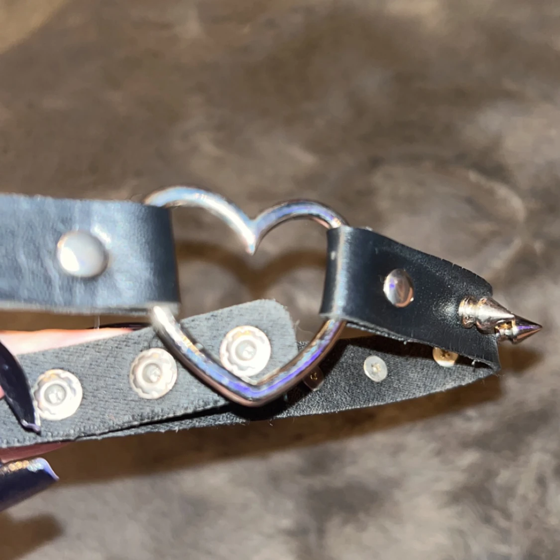 ”Chocker” med nitar  - 91