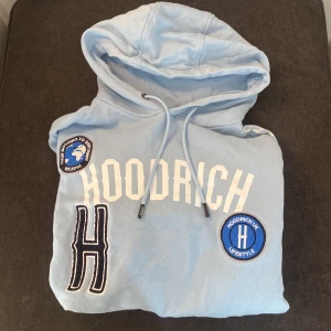 Hoodrich hoodie 👕 - Kommer inte till användning längre och använd ca 5 gånger nypris ca 750kr 