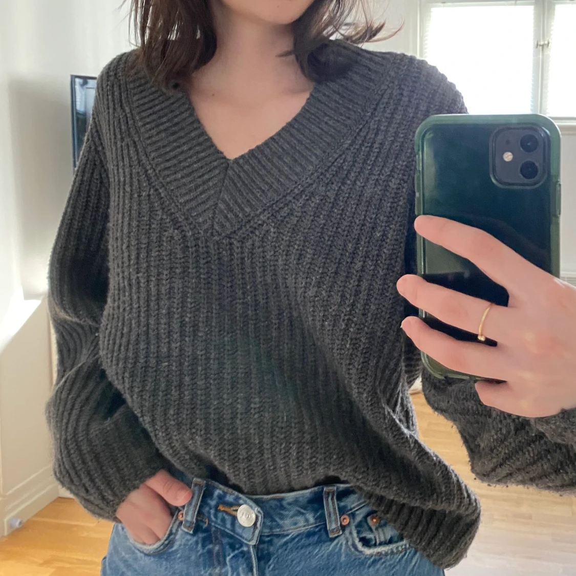 Grå stickad tröja - 90