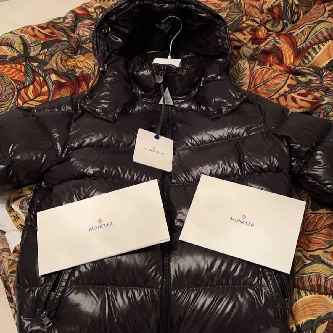 Moncler jacka stolek M - 90