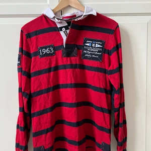 Henry Lloyd  - Säljer en Henry Lloyd piké ny pris runt 800 säljer dem för 60