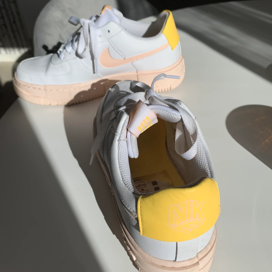 Nike air force 1 pixel  - 90