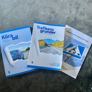 Körkortsböcker - Säljer mina körkortsböcker! Så gott som nya✨🚘