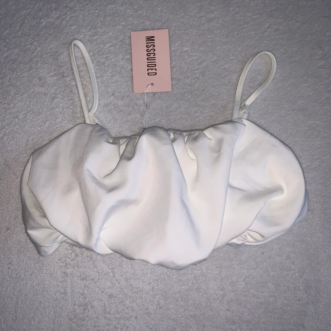 Vit Bubblig croptop - 90