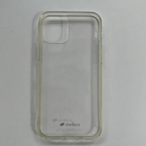 iPhone skal  - Hej, jag säljer denna ingen användning pågrund fått en ny mobil men jätte bra skick. Det är en iPhone 12 skal genomskinlig skal. kontakta mig om du är intresserad! 