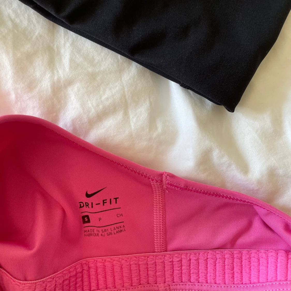 Två sportbh från Nike! - 90