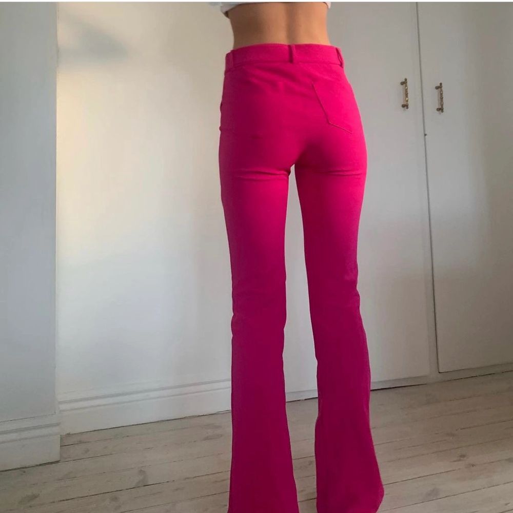 As ball rosa färg! Zara kostymbyxor. Jeans & Byxor.
