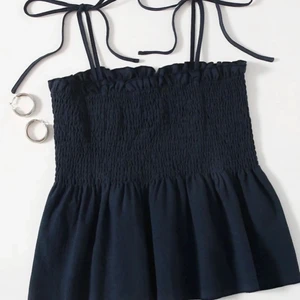 Fin topp  - Jag har aldrig använt den bara provat den, den har inte kommit till någon användning! 