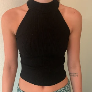 Topp från Nakd  - Snygg topp från nakd, nästan oanvänd.