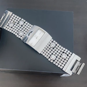 DKNY klocka  - Jätte snyggt dkny klocka  Självklart äkta 