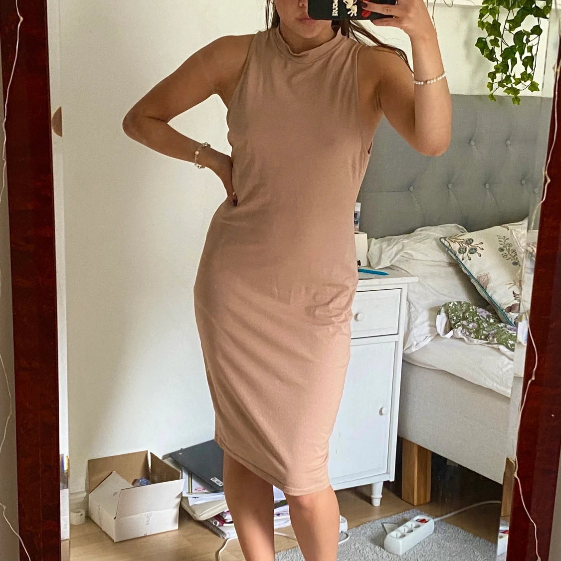 Beige klänning - 90