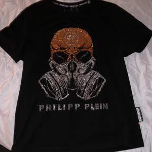 Skick 10/10 Äkta Philip Plein T-shirt, Anväbd ca 3 gånger  