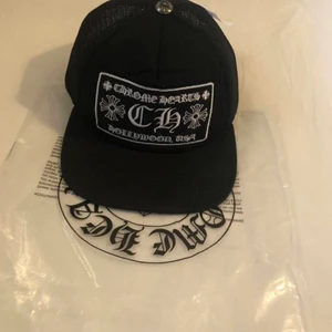 Chrome hearts "CH Hollywood" trucker keps - Svart/Svart färg | skick - 10/10 (helt ny) | DM för frågor