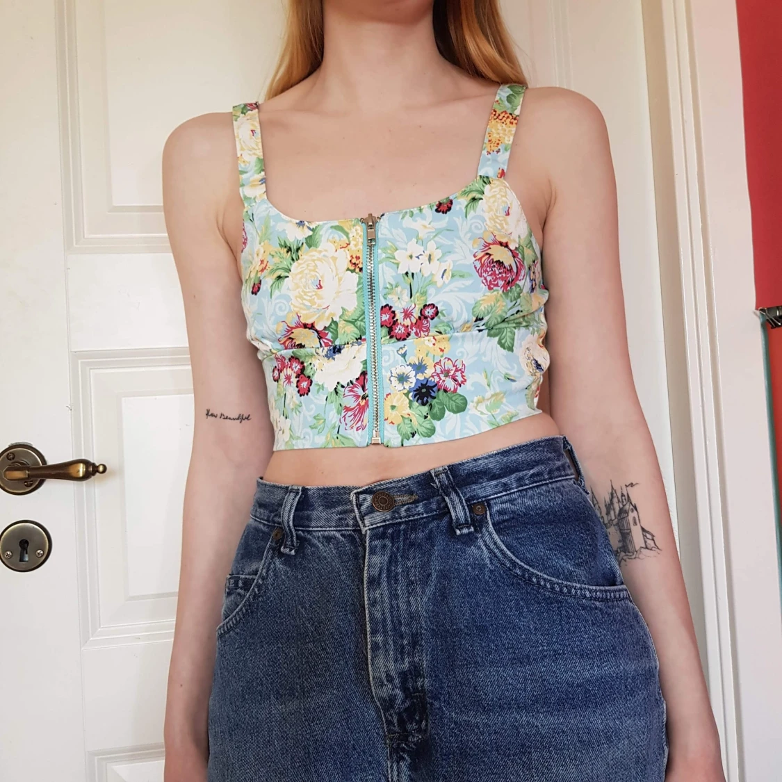 Blommig crop top