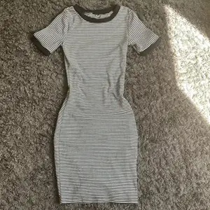 Jätte söt klänning från hm💕 Endast använd 1 gång! Nyskick💕