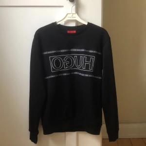 Hugo Boss sweatshirt  - Storlek: S Mycket bra skick 👀