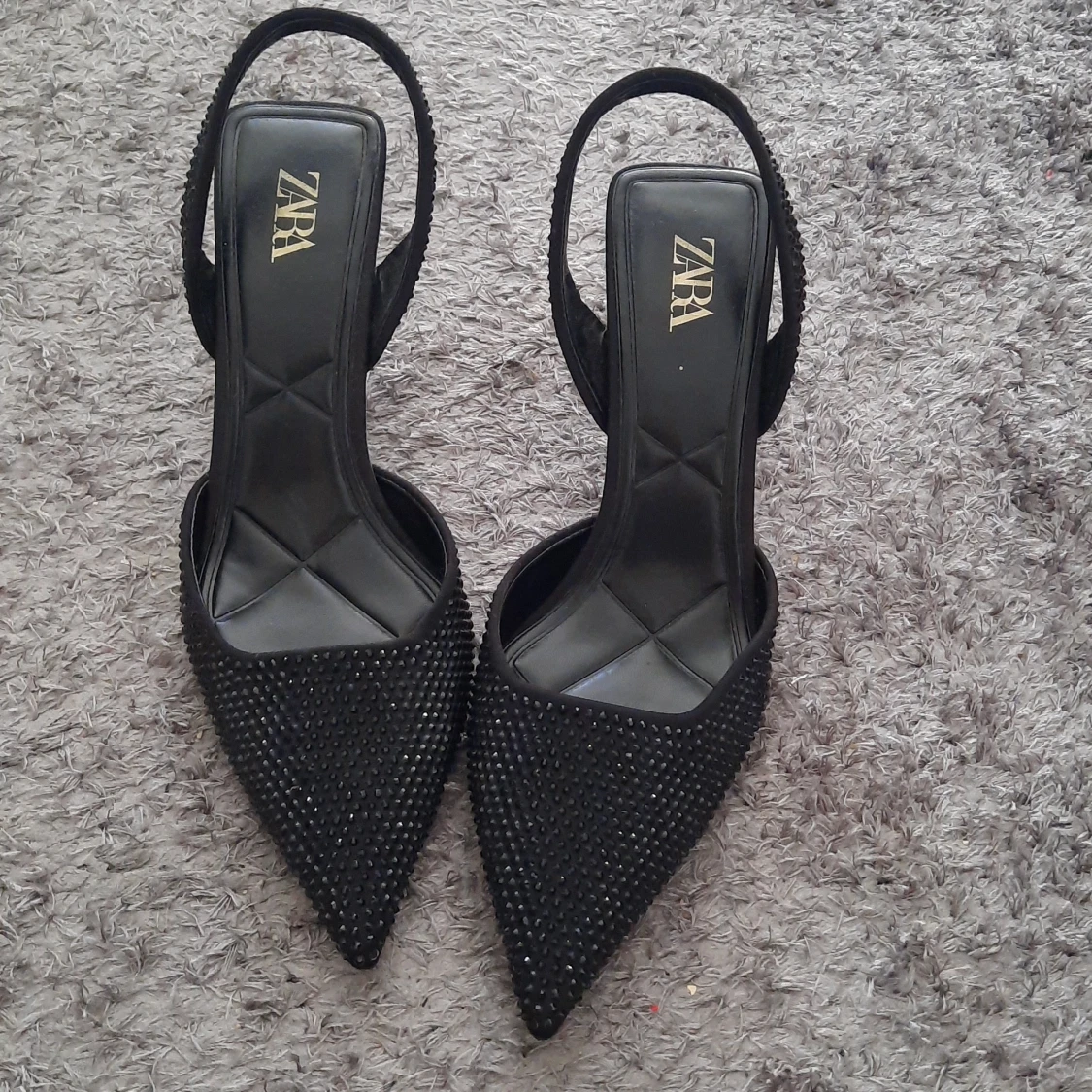 Superfina festskor från Zara i stl 38