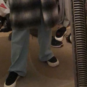 Raka jeans twist&tango  - Aldrig använda (tags finns kvar) jeans från Twist & Tango säljes. Köpte två likadana par, men aldrig använt ena paret pga de inte passar mig längre. 