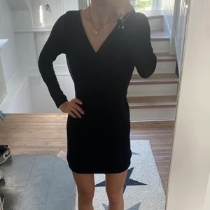 Klänning  - Klänning köpt från sellpy men egentligen från Hm