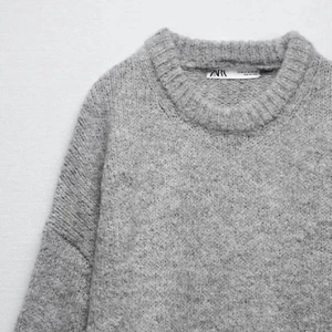 Stickad tröja från Zara strl M - Jättefin tröja från zara❤️‍🔥❤️‍🔥 sparsamt använd, strl M