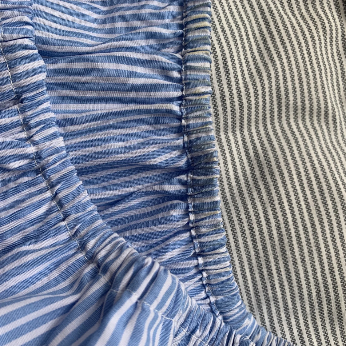 Randig off shoulder-topp - 91