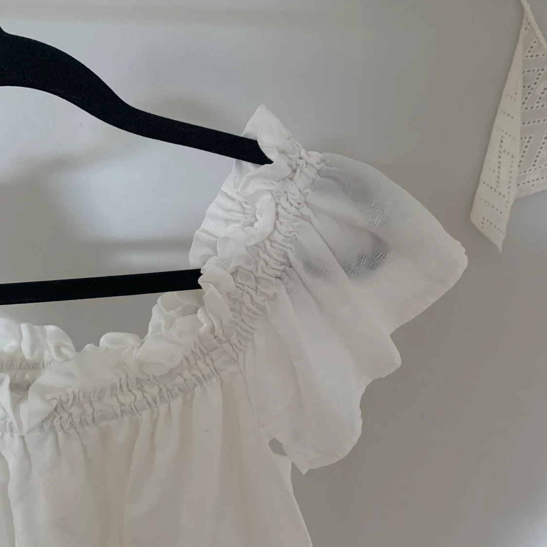 Vit klänning från Zara i xs - 90