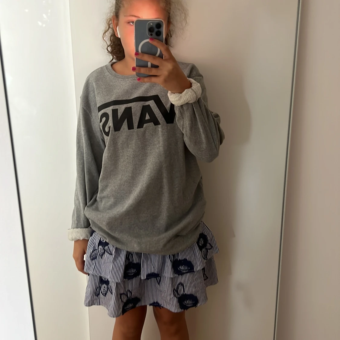 Grå vans sweatshirt  - 91