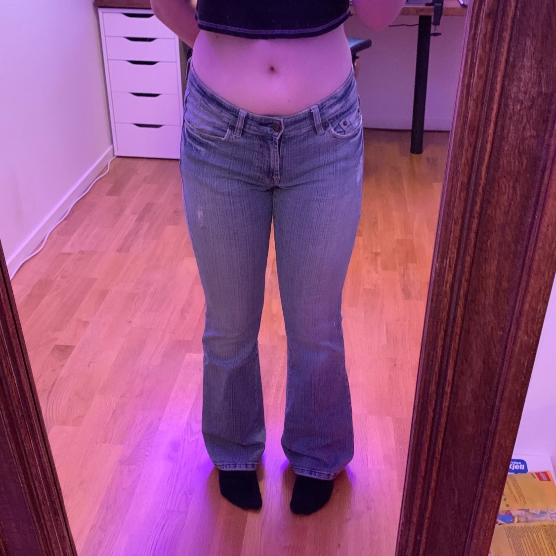 Ett par supersnygga Refuge Jeans