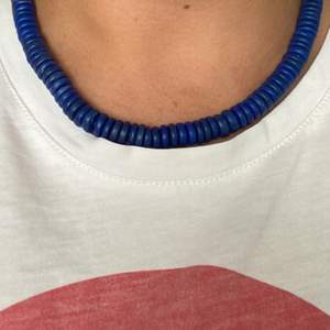 Halsband med fina blåa pärlor💙