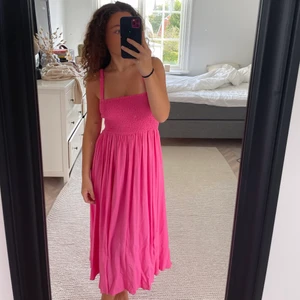 Klänning  - Från Lindex, storlek M. Använt två gånger❤️ väldig stretchig