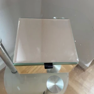 Förvarnings låda  - Säljer denna fina lådan där man kan ha smycken elr fransar osv