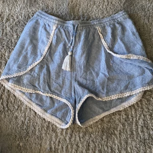 Ett par skorts  - Ett par jätte fin och sköna skorts