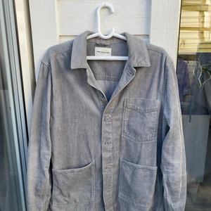 These Glory Days Jacka/Overshirt - Säljer min TGD manchesterovershirt då den inte kommer till användning. Använd ett fåtal gånger så fint skick. Fungerar perfekt som höstjacka, Storlek M passar S/M