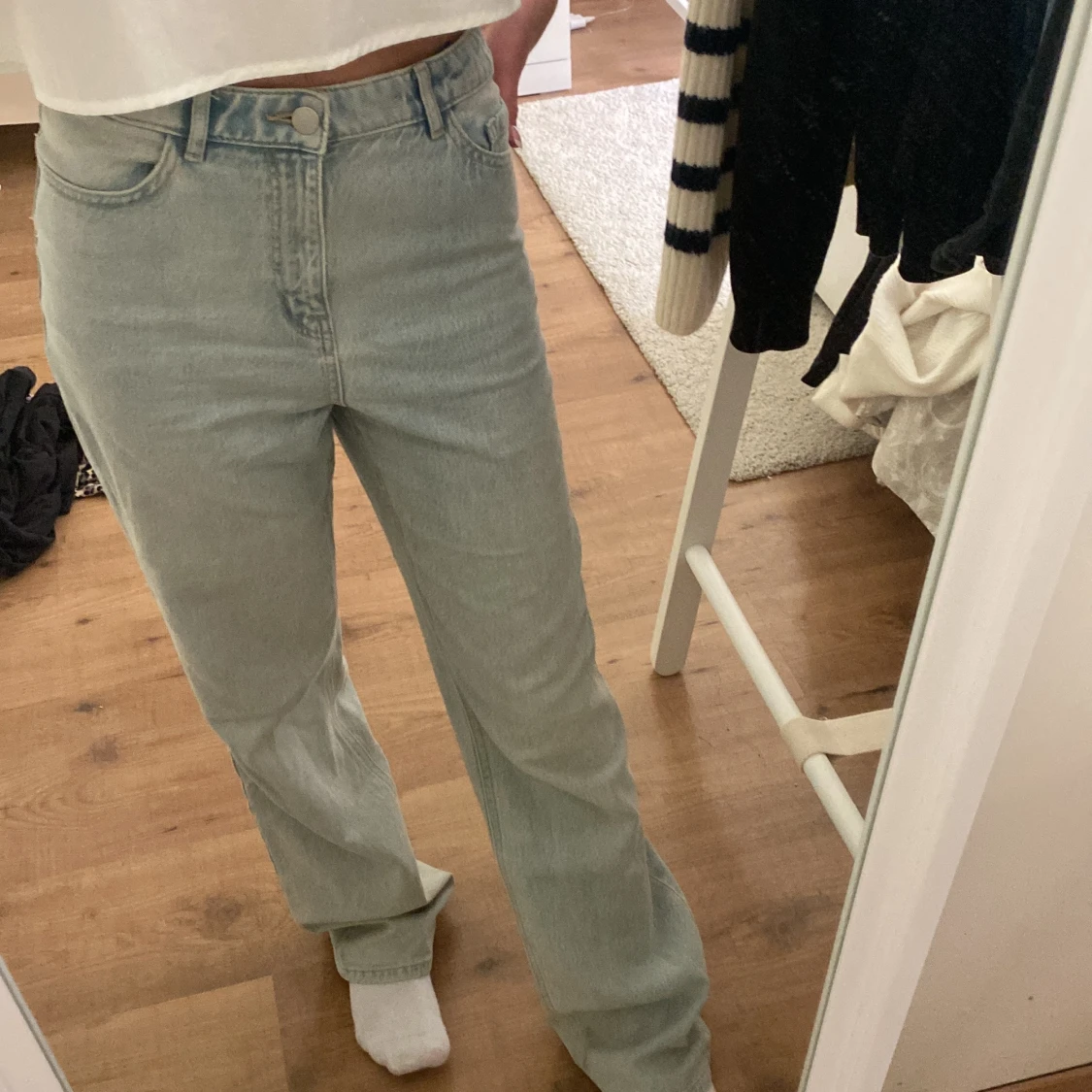 Ljusblåa jeans